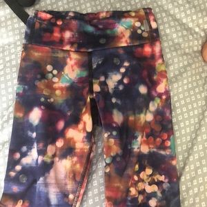 Fun Print Cropped Leggings